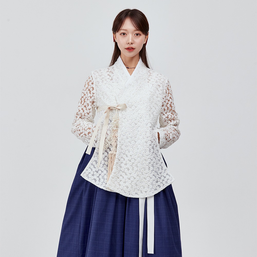 Flower Embroidery Dangui [White]
